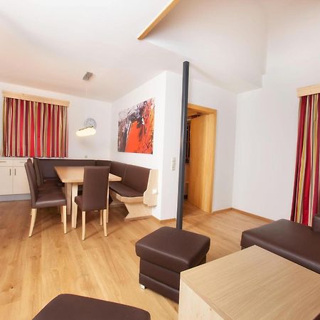 Apartment In Wald Im Pinzgau With Swimming Pool And Views Exterior photo
